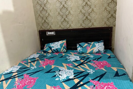 K B Home stay