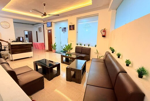 HOTEL RITURAJ