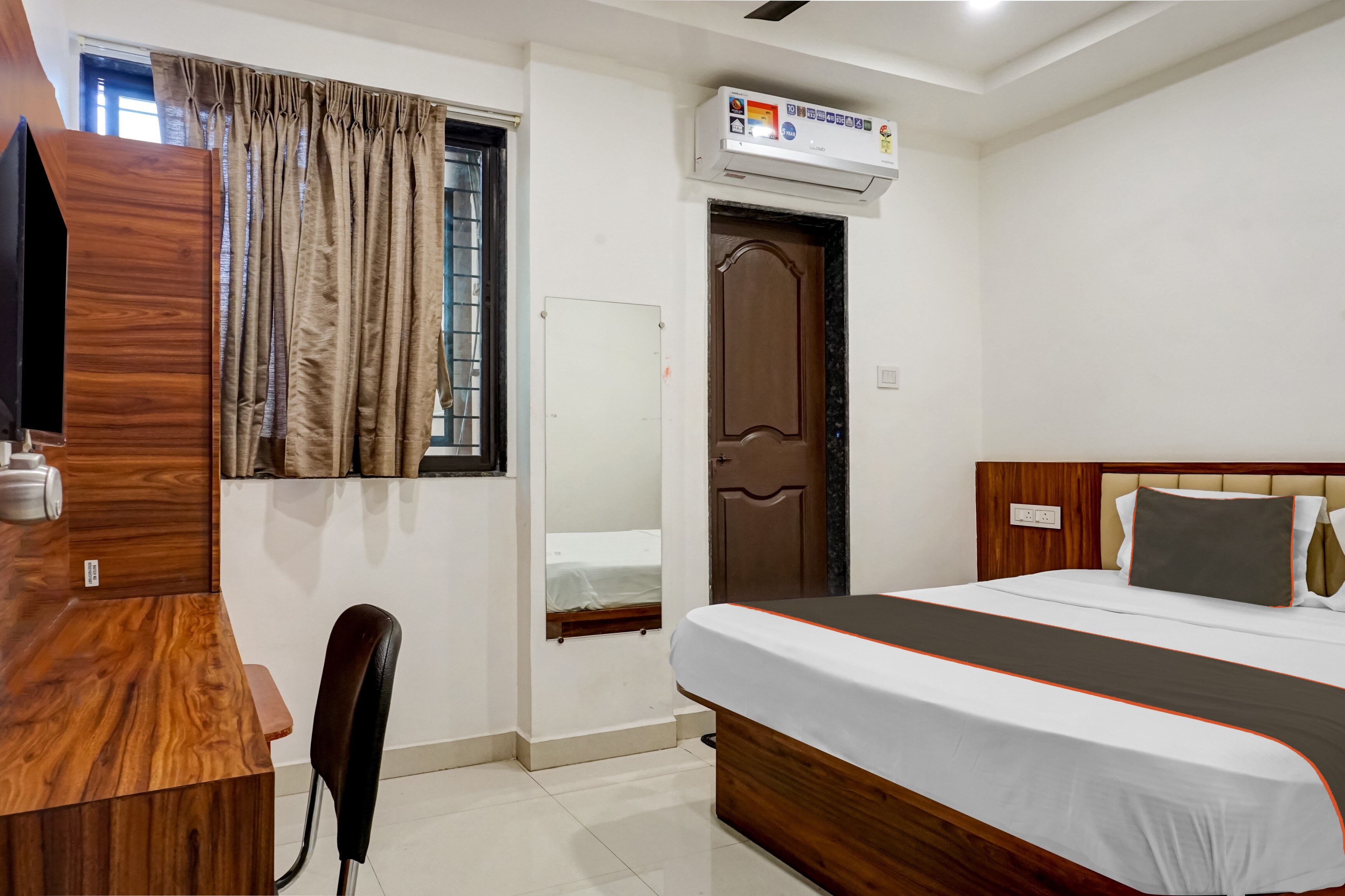 Hotel O Sathvik Executive