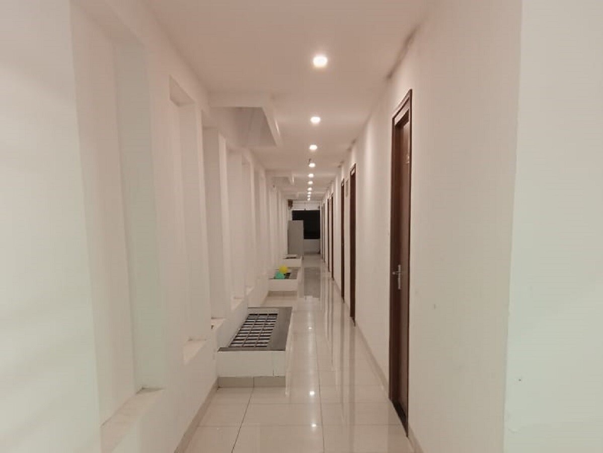 PRABHU PALACE