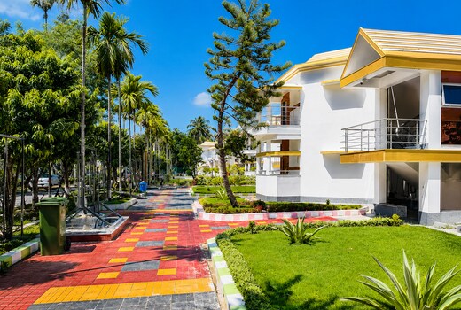 Jowar Hotel & Resort