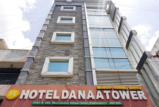 Hotel Danaa Tower