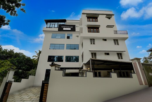 Townhouse Thondayad Calicut Formerly Dream Casa