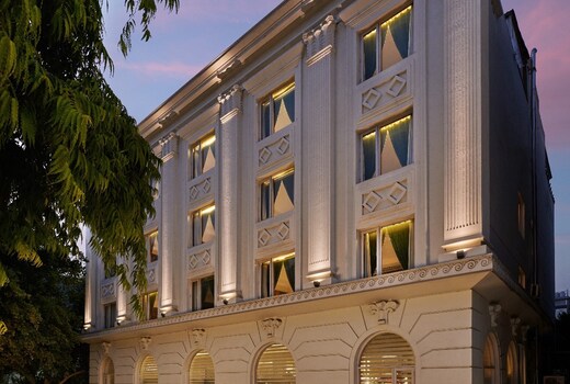 Deventure Sarovar Portico Patel Nagar