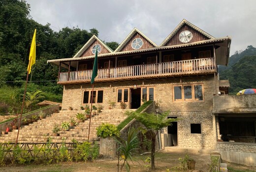 Farmstay by Tea Estate & Stream, West Bengal