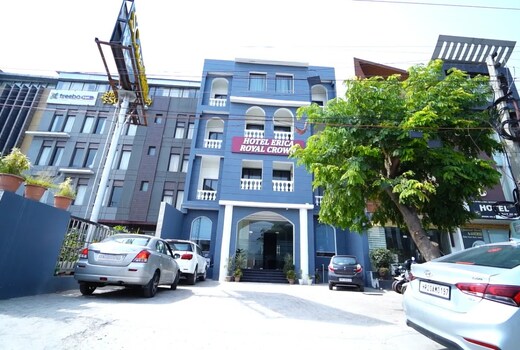 Hotel Erica Royal Crown