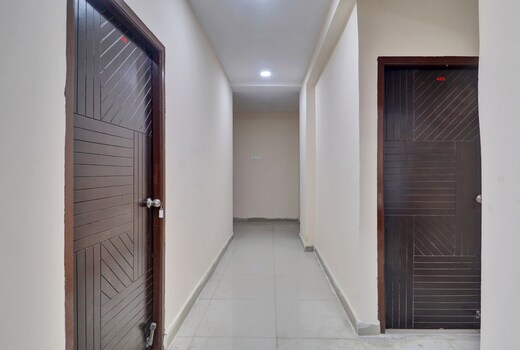 Hotel O Shri Ganesh Residency
