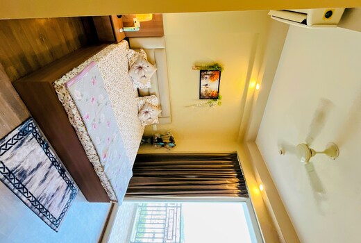 Nestora Stays Cozy Luxury Studio Greater Noida