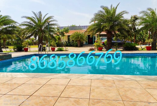 whispering farm gurgaon