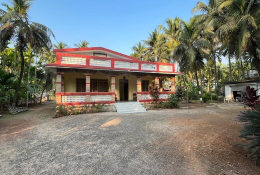 Palm Groove Holiday Home
