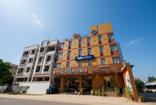FabHotel Fortune Grand - Nr Lakdikapul Metro Station