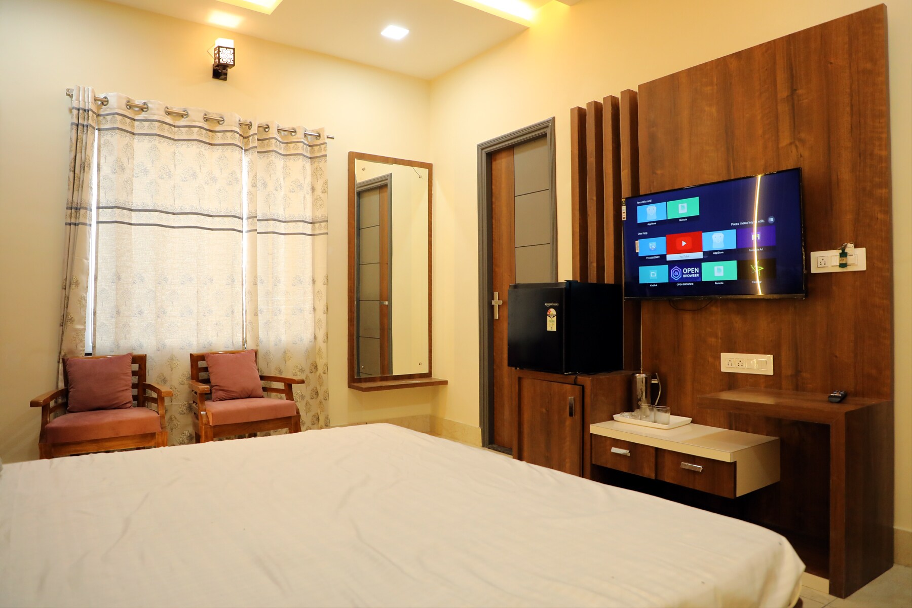 HOTEL RAJ RESIDENCY