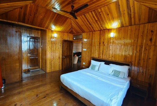 Pine Haven Cottages | Lamahatta