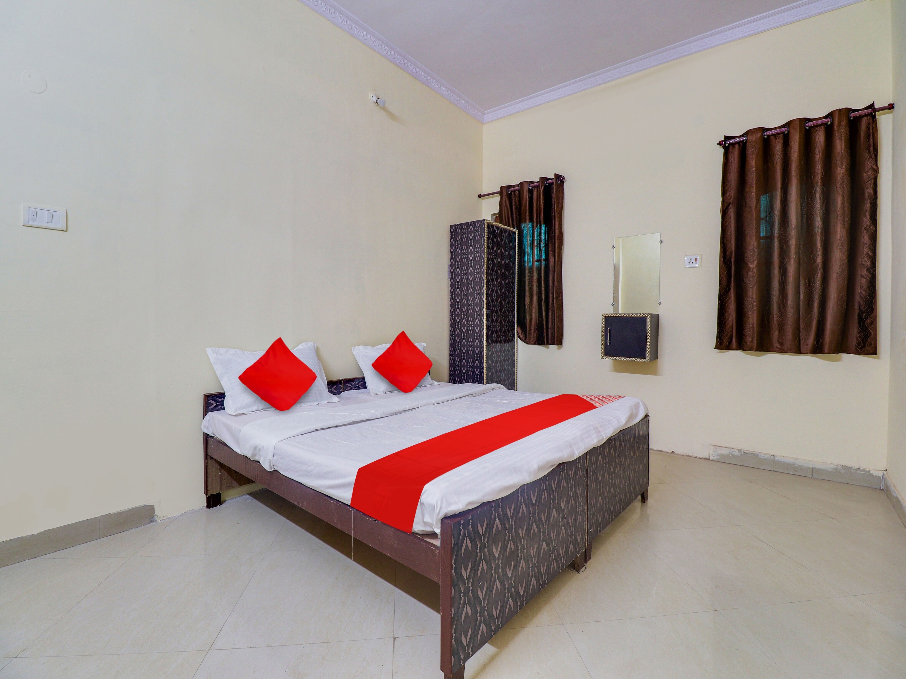 Hotel O GURUKRIPA INN