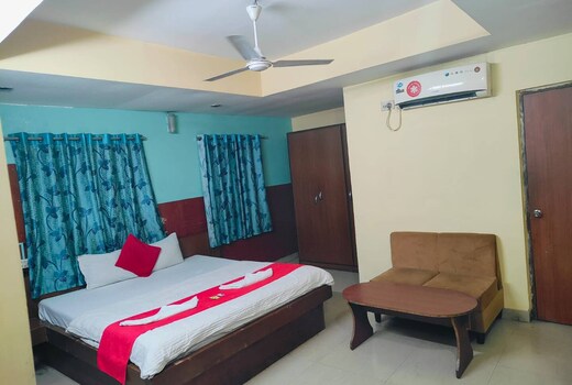 Exclusive 3BHK Service Apartment Beside Airport