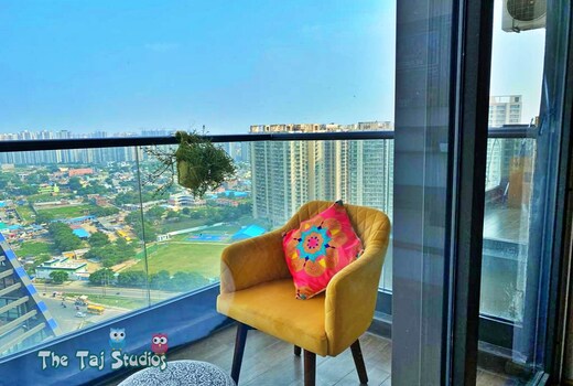 Studio Apartment at Blue Sapphire