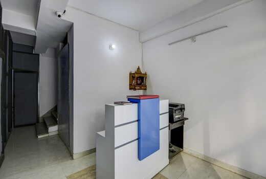 OYO 804782 Yadav Residency