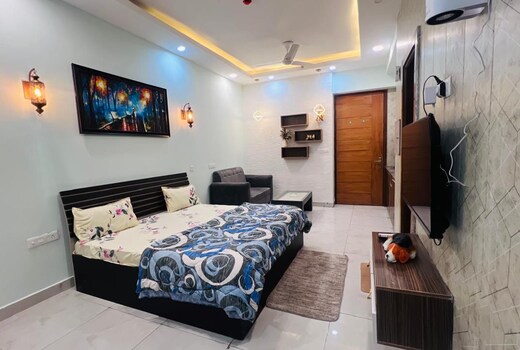 NorthEye Studio 74