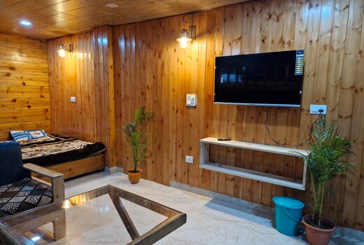 Elite Peak Inn Comfortable Stay