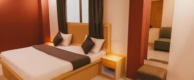 Hotel Krishnam By Trustay