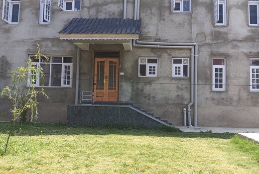 Spacious 2 BHK apartment with nice front garden