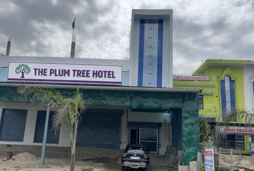 Hotel O The Plum Tree Hotel