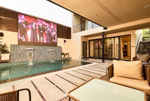 Hill Chalet Pool Villa Nandi Hills