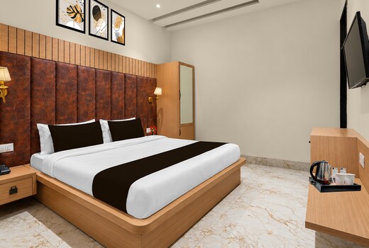 Super Collection O Ajit Nagar Amritsar