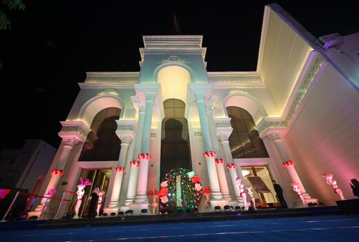 ROYAL MANSION