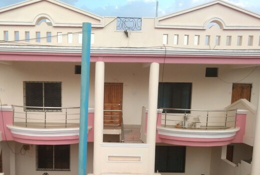 One BHK Spacious Private AC Villa