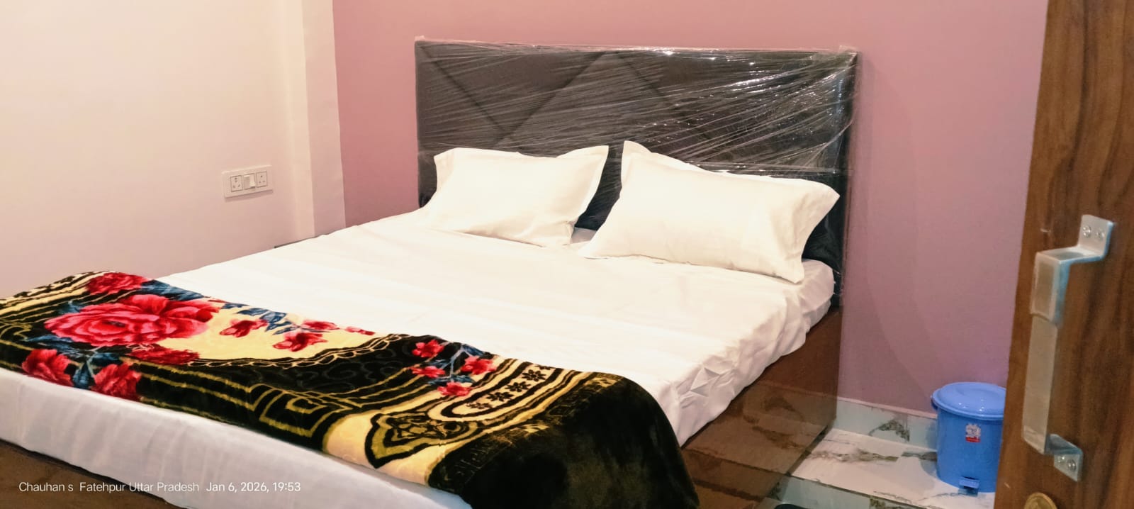 DLA Hotel Rooms and Restaurant