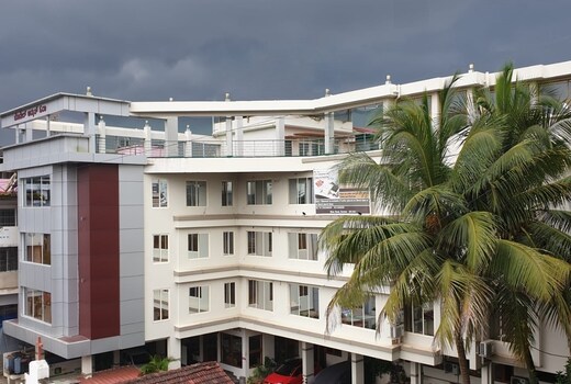 Amrut Aura