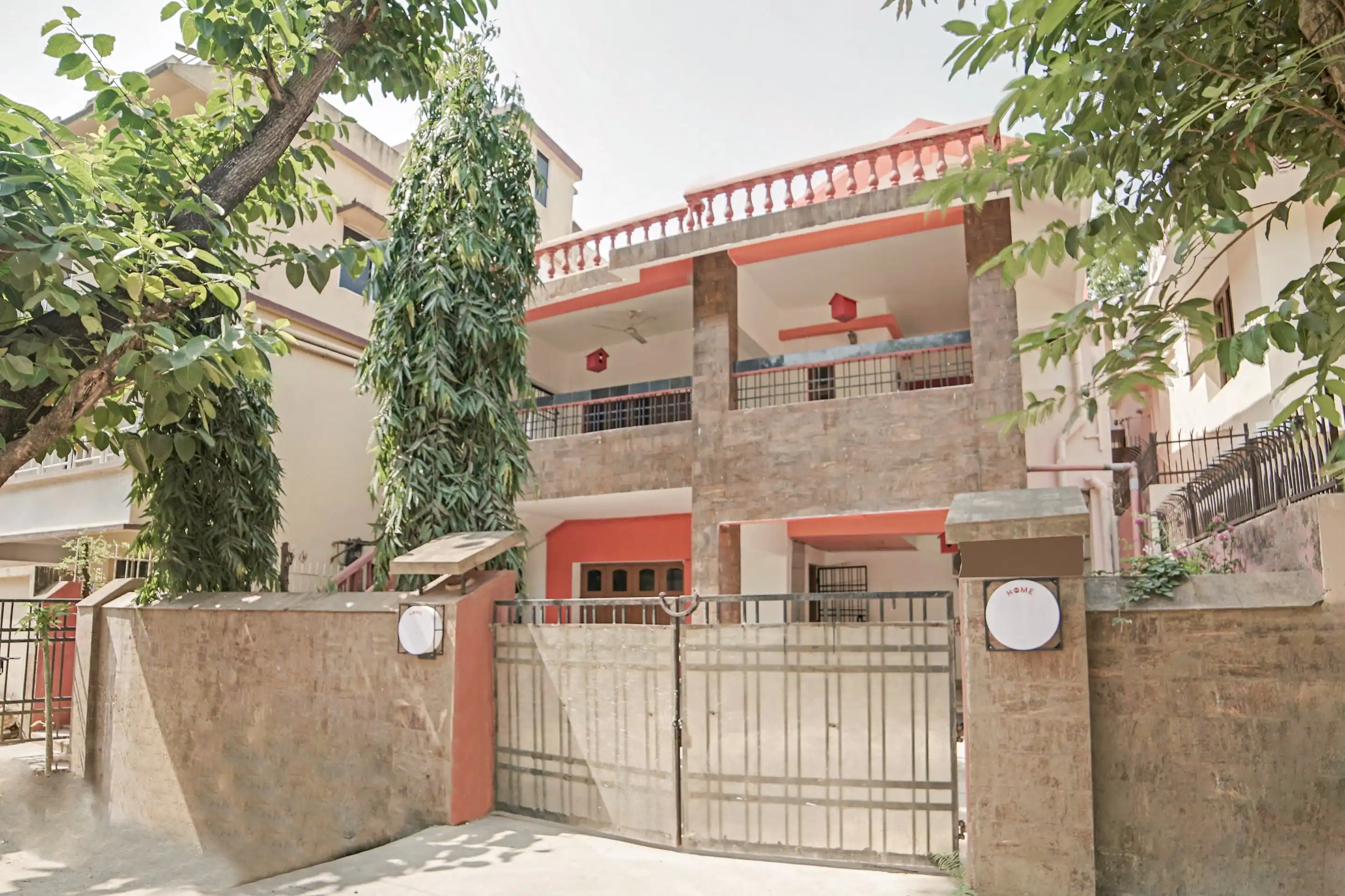 SR Guest House