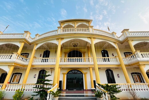 JANAKPURI RESORT