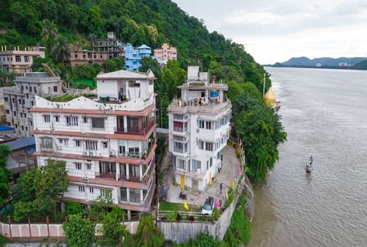 Maha Laxmi Home Stay | Brahmaputra River View