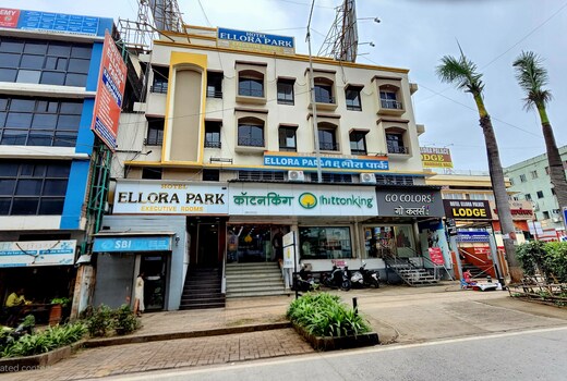 HOTEL ELLORA PARK