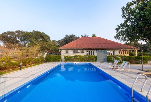 StayVista at 3 Rooms @ Villa Aangan