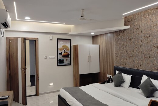 Hotel The Luxe