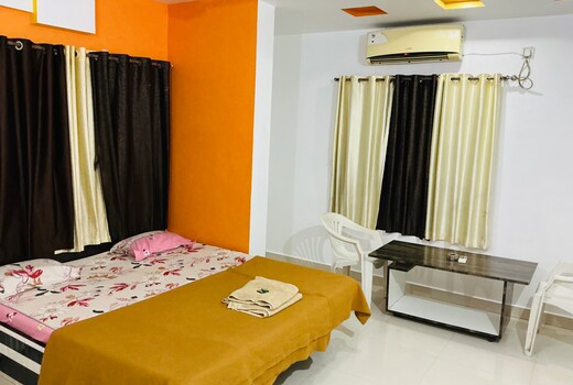Twince Villa | Rooms