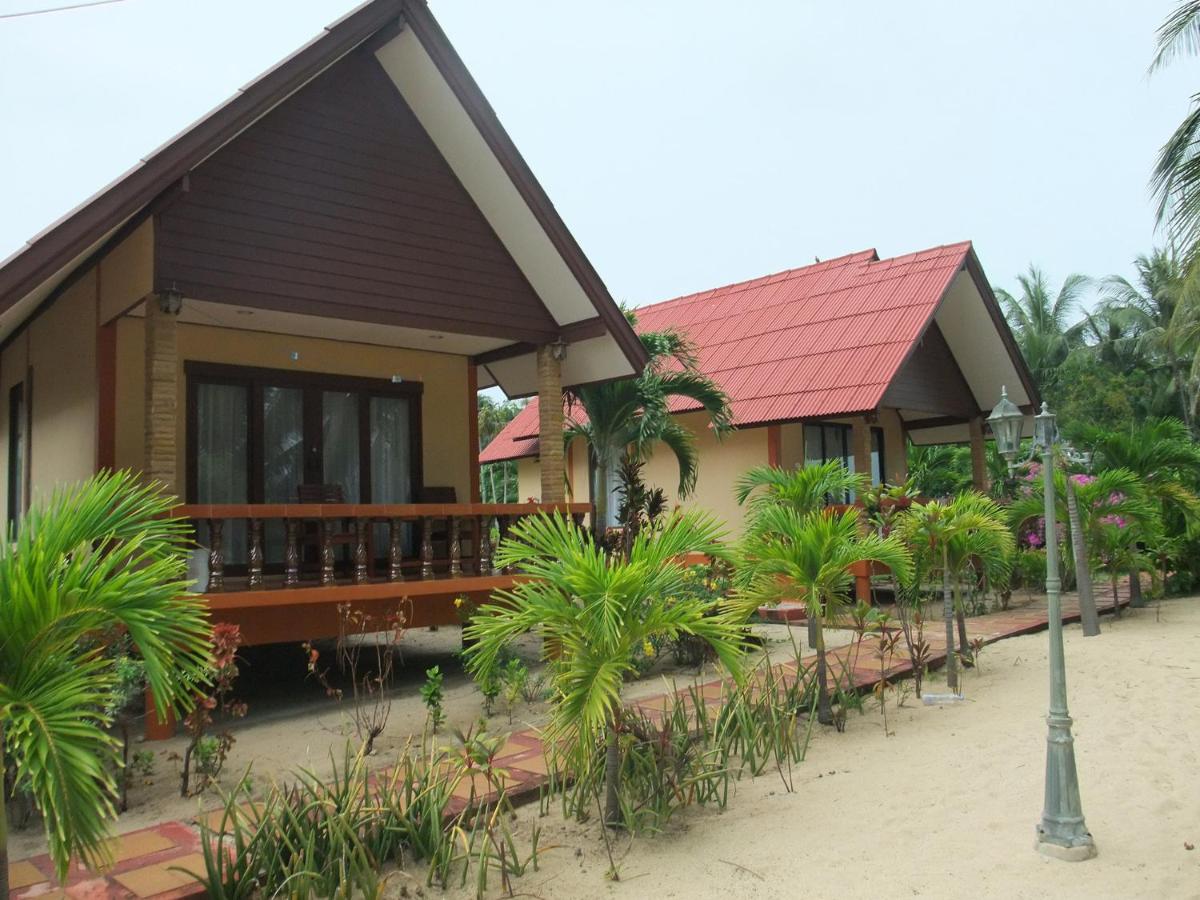 Lolita Bungalow