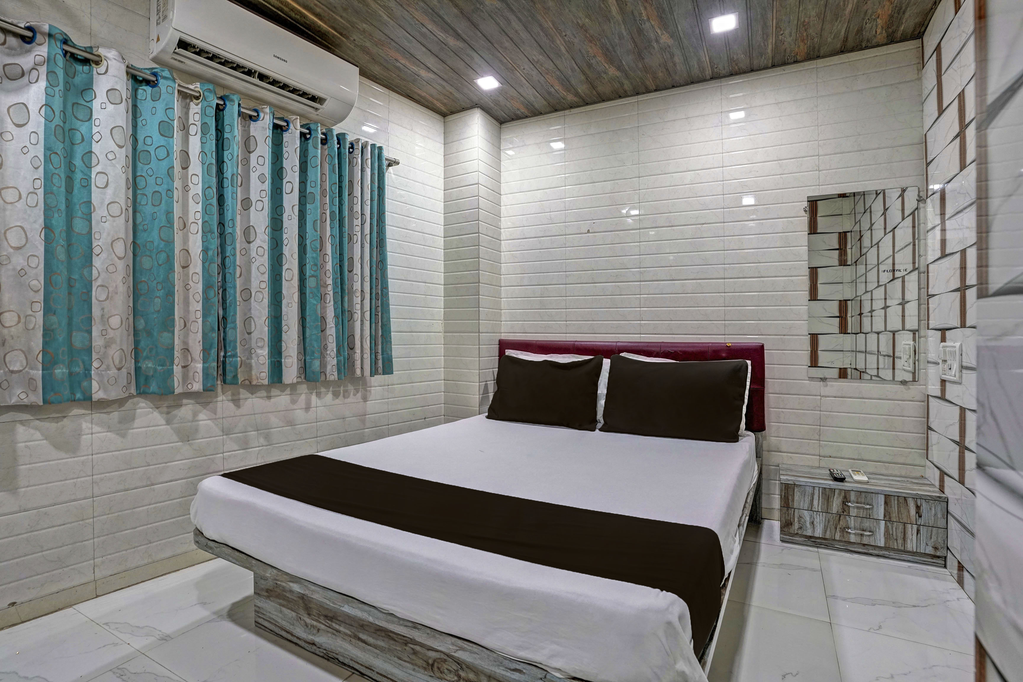 Hotel O Taj Lodging and Boarding