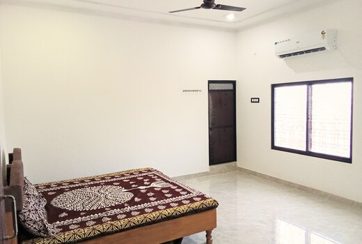 Aliya Homestay Khajuraho