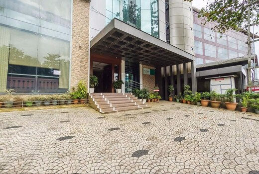 Hotel Pearl Royal