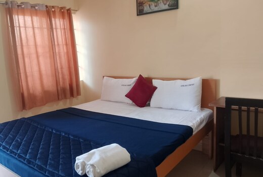 Hotel raj comfort inn
