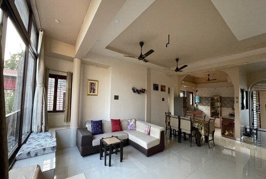 Satguru homestays