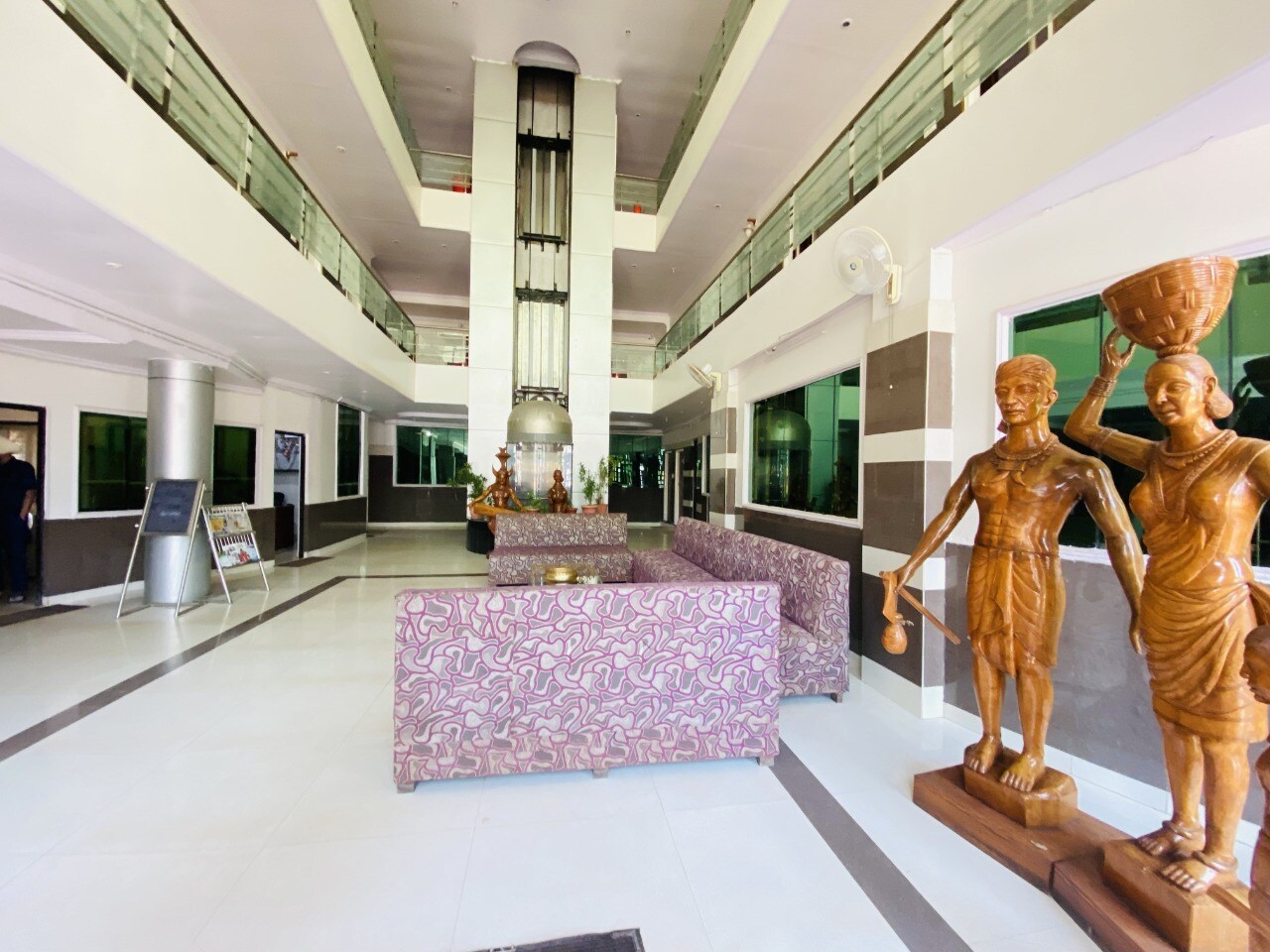 Main gallery