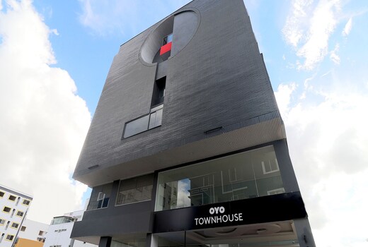 Townhouse Reva College University