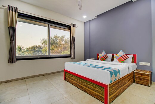 Hotel O Parivar