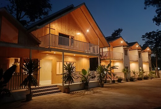 Bundela Woods Cottage and Restaurant