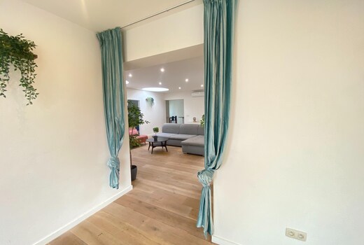 Modern Antwerp City Centre Stay